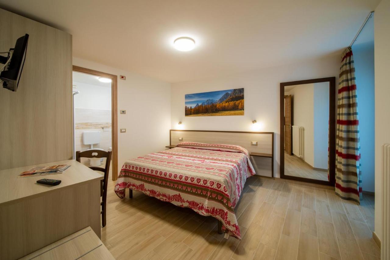 Chambres D'Hotel A Rosy 아오스타 외부 사진